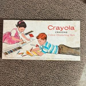 Vintage Crayola Set